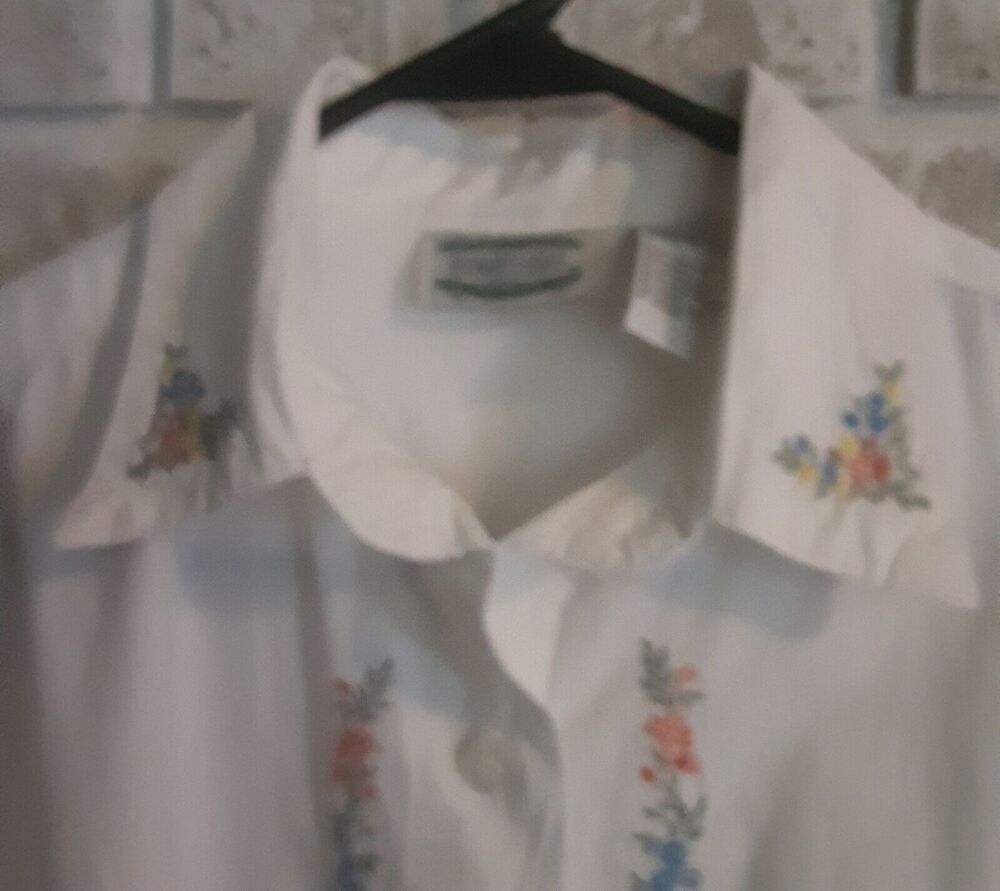 Vintage Separate Issue Embroidered Blouse Floral Button up sz L